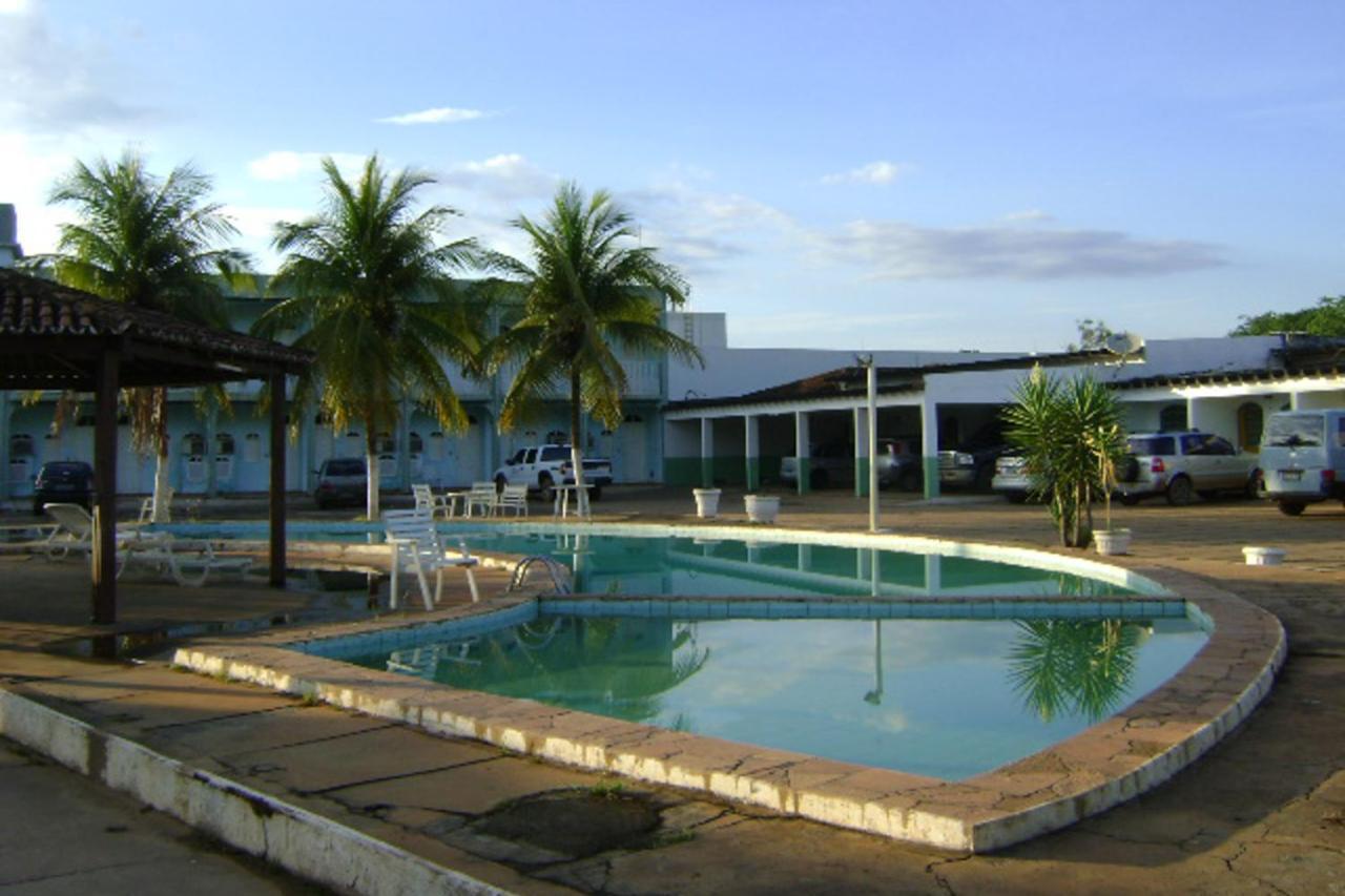 Hotel Das Palmeiras Barreiras  Extérieur photo
